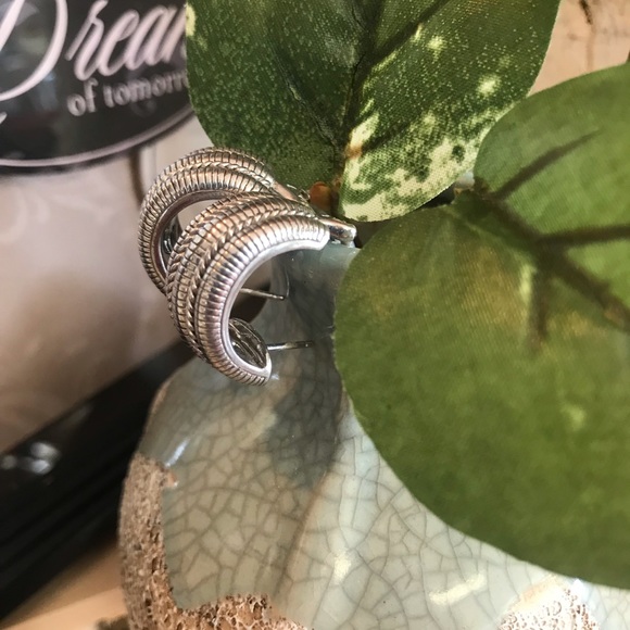 Judith Ripka half hoop earrings - Picture 2 of 4